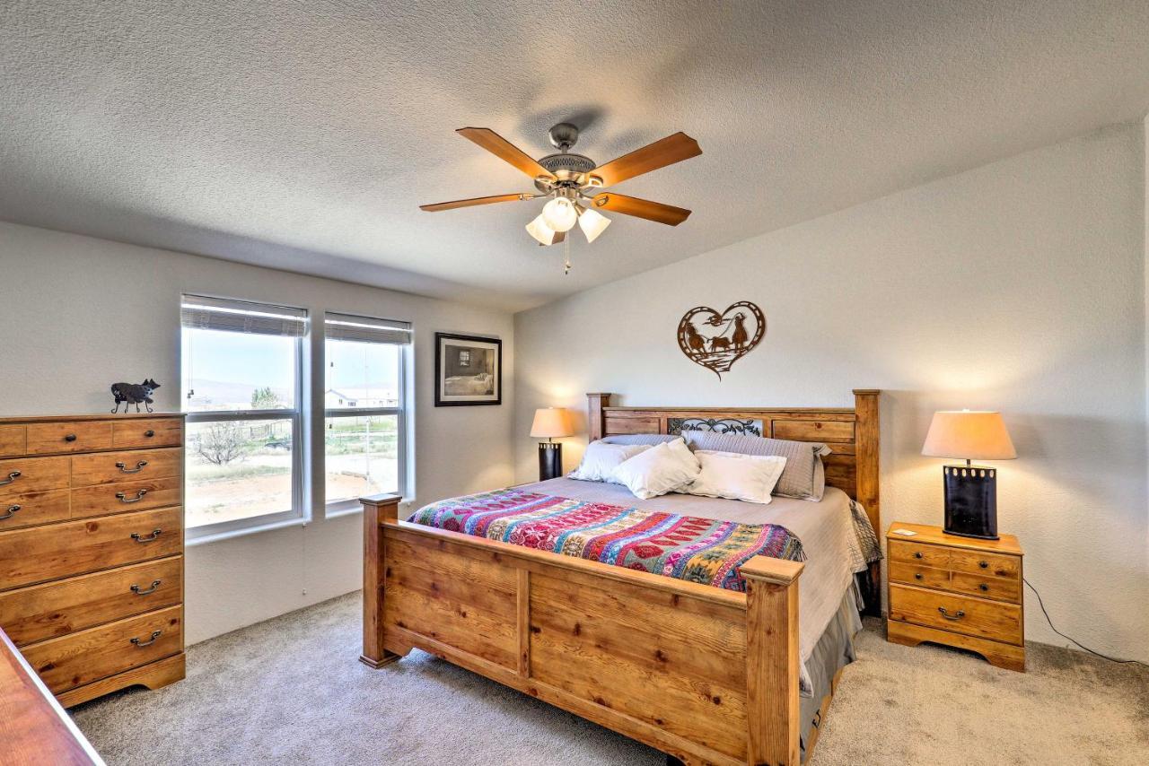 Desert Escape Off I-10 With Over 1 Enclosed Acre! Mescal Buitenkant foto