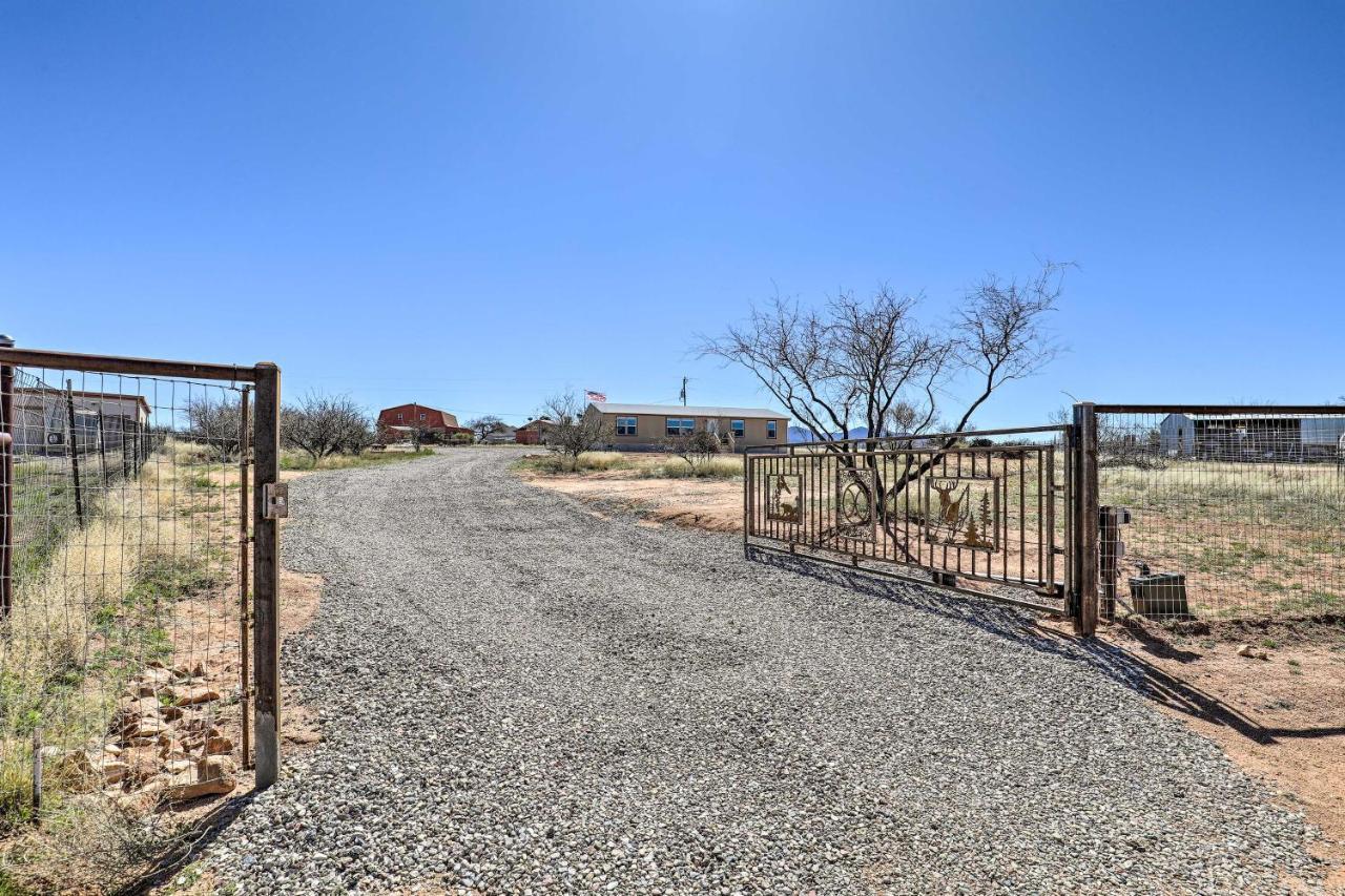 Desert Escape Off I-10 With Over 1 Enclosed Acre! Mescal Buitenkant foto